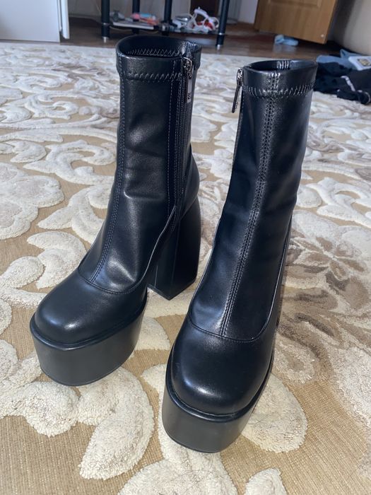 Продам ботильоны