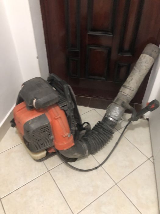 Suflanta profesioanal Husqvarna 570 BTS