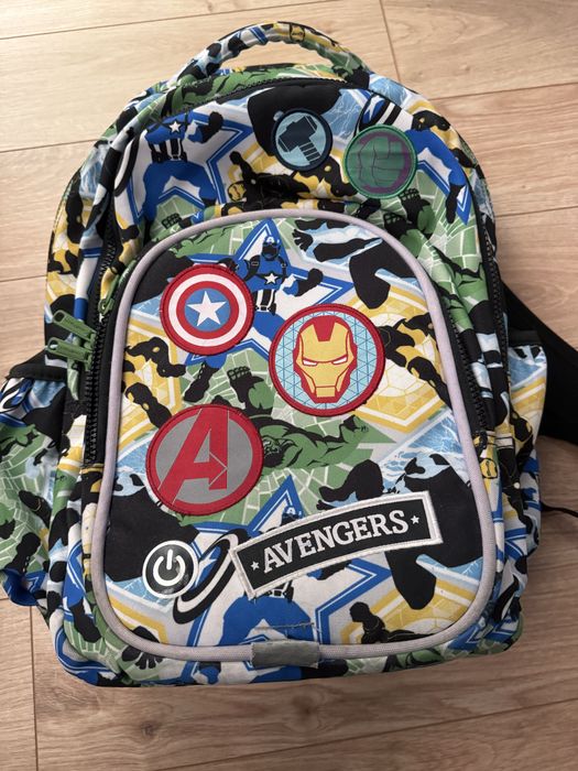 Ученическа анатомична раница Avangers