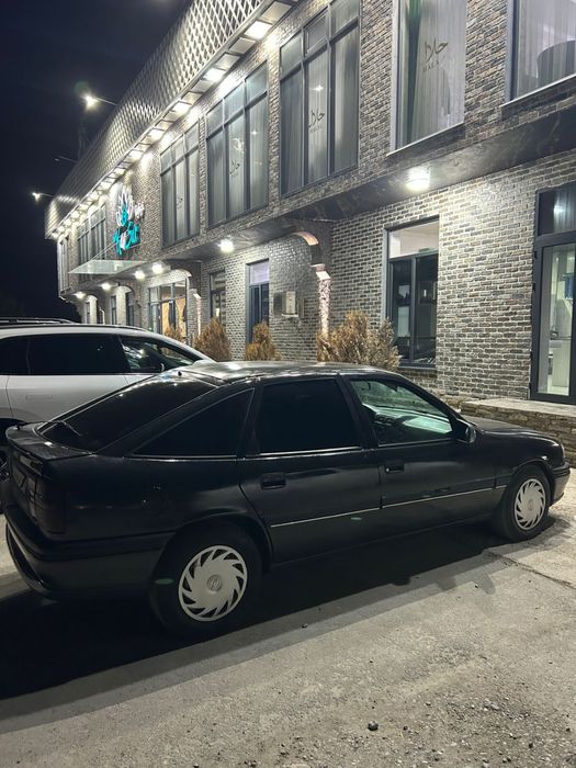 Опель Вектра хэтчбек