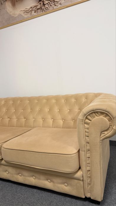 Set canapea si fotoliu Chesterfield crem - CADOU masuta cafea Jysk
