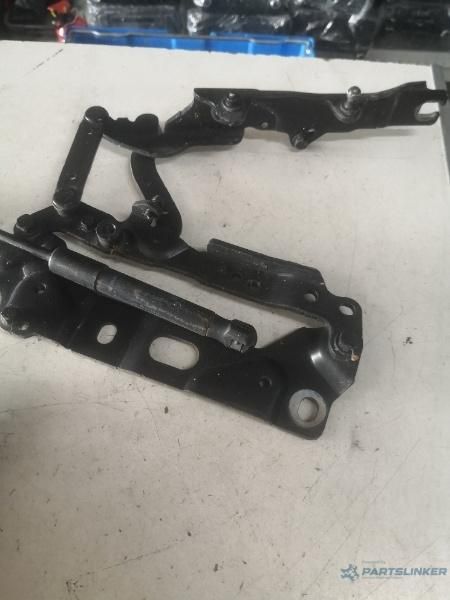 Balama Capota Stanga Bmw 7 V (F01, F02, F03, F04) [ 2008 - 2015 ]