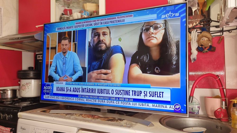 Smart LG 140 cm = 850 lei