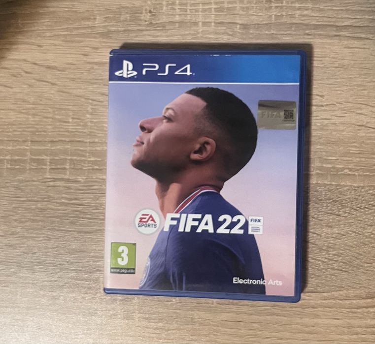 Ps4 slim с контролер и фифа 22