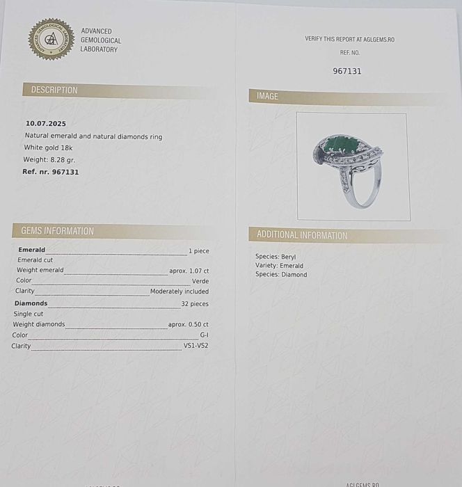 Spectaculos inel vintage din aur 18 k, smaralde si diamante naturale