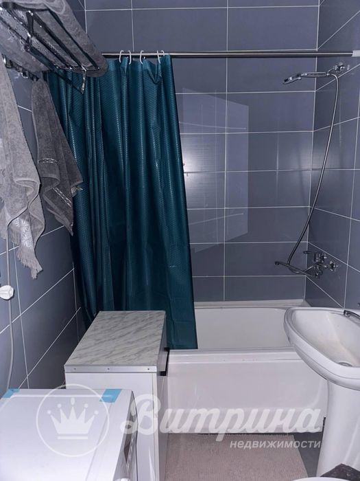 Продаётся 3 комнатная квартира Медгородок, Ташми