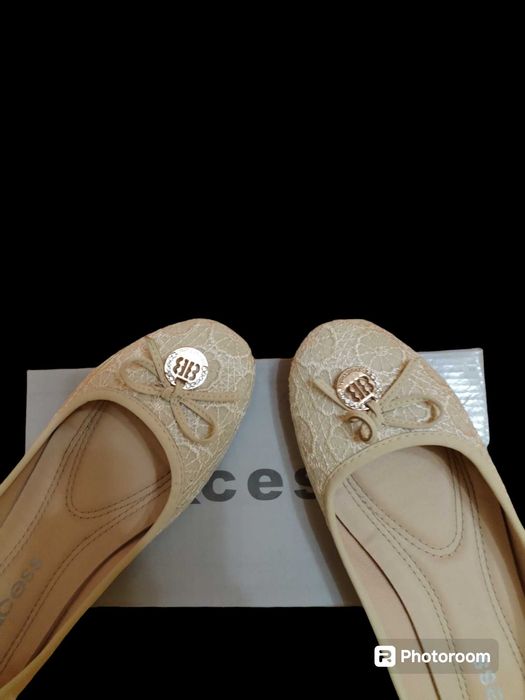 Официални Бежови Обувки