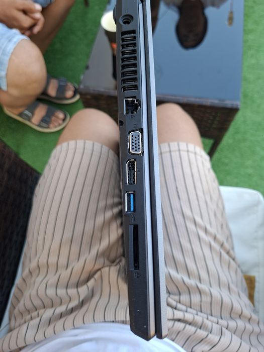 Лаптоп Fijitsu Lifebook