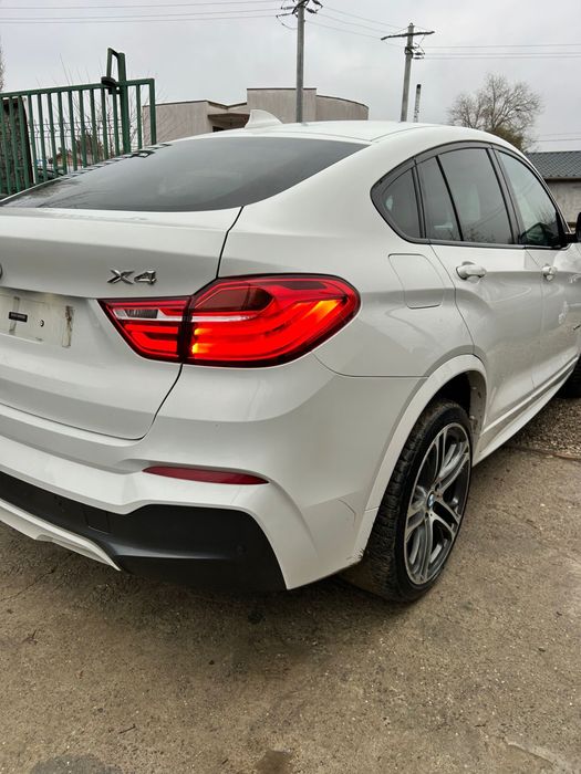 Haion cu lunetă BMW X4 F26