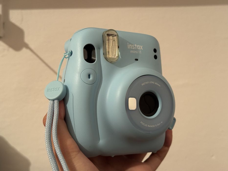 Instax mini 11..