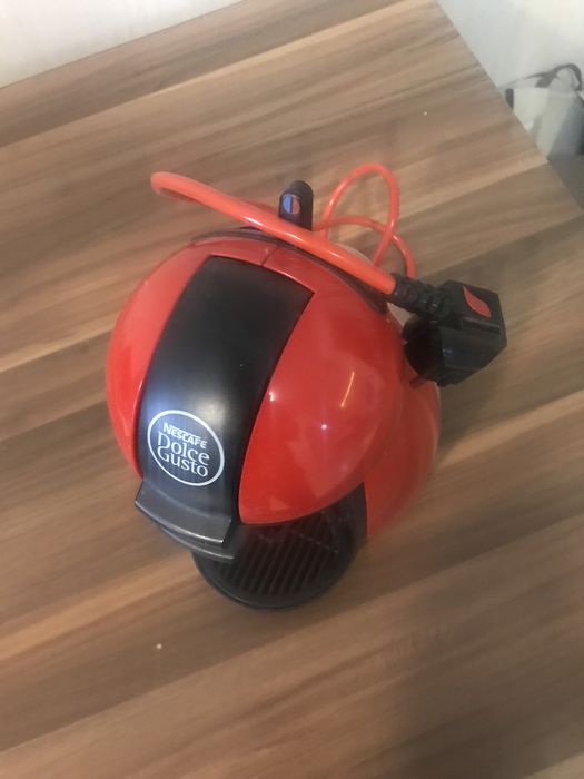 машина за кафе с капсули (необходими ремонти)