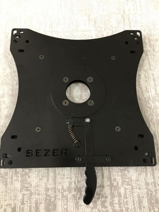 Въртящ се механизъм за единична седалка за Sprinter/Crafter и др.