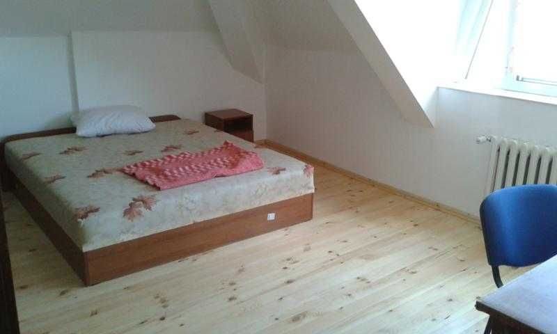 Дава се под наем Тристаен апартамент в София, Център - 70 кв.м за 790 € - Снимка #7