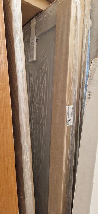 Продам межкомнатные двери (новый).