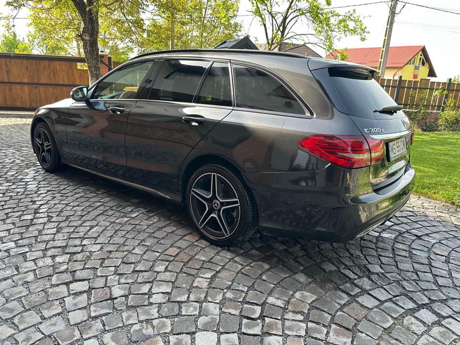 MERCEDES-BENZ C-Class 2020 — imagine 4