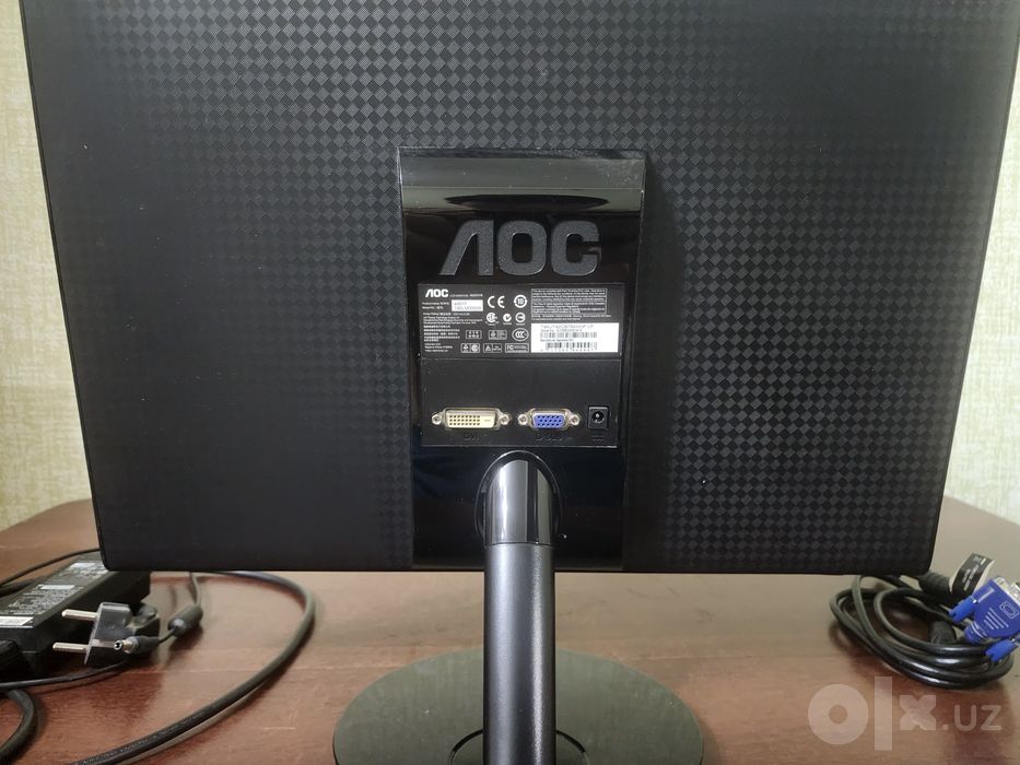 Монитор "AOC e951F"