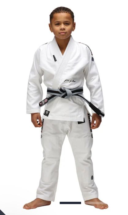 Tatami Jiu Jitsu кимоно чисто ново