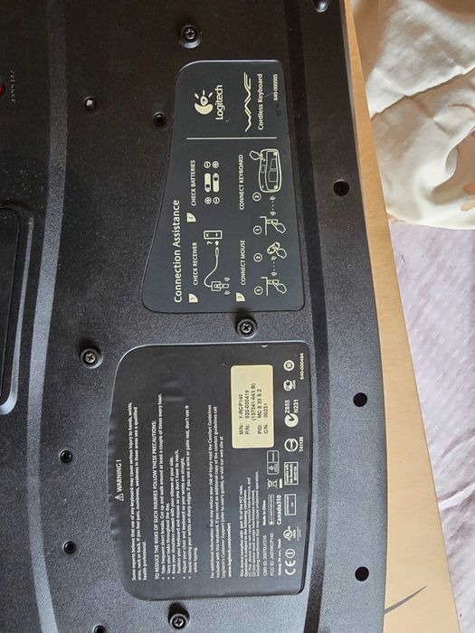 Клавиатурй logitech(безжични)