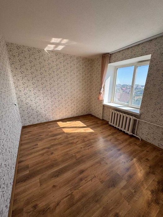 Продается трехкомнатная квартира