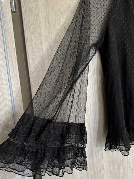 Bluza eleganta cu volane