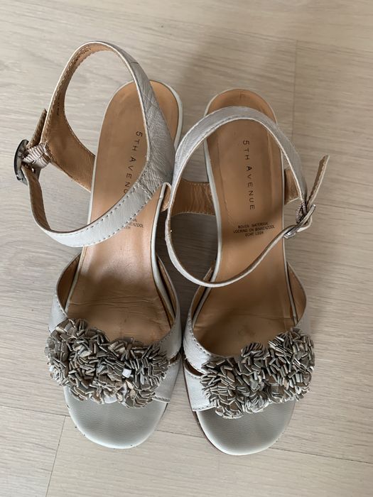 Vand sandale piele nude(38)superbe.