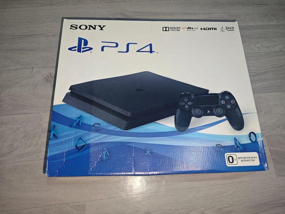 Продается новый PS 4 SLIM
