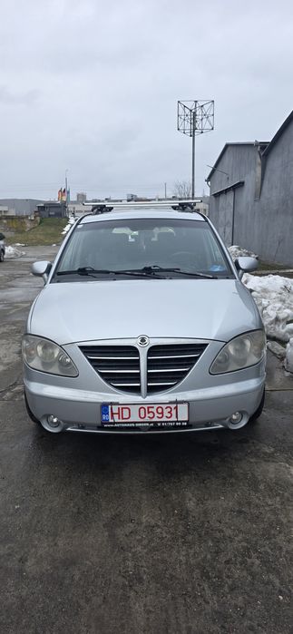 Sangyong rodius 2.7 diesel cutie automata