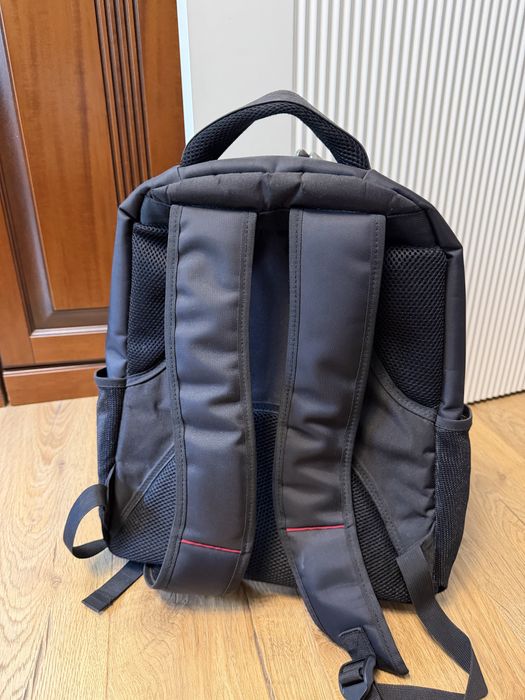 Ghiozdan Laptop