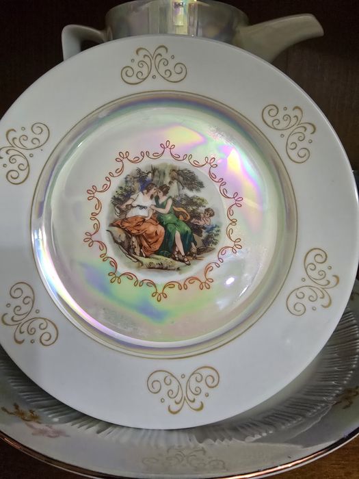 Продам чайный сервиз Мадонна