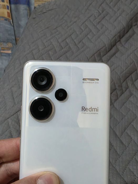 Redmi note 13 pro+ 5G 12/256 GB