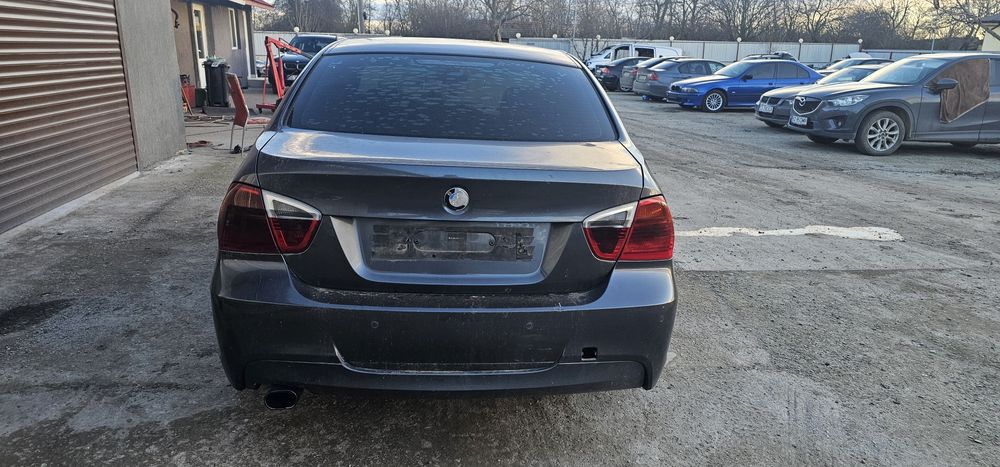 Piese  bmw e90 M pachet 320d 163cp