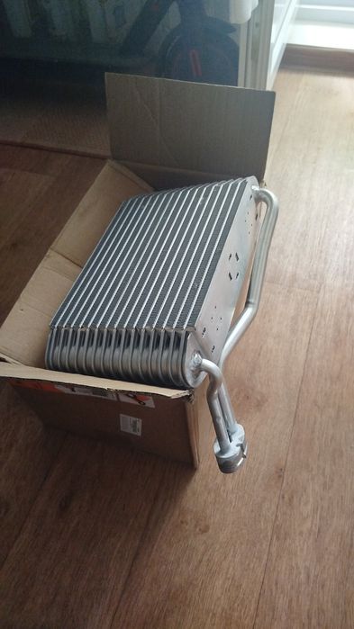 Испаритель на Ауди А4.