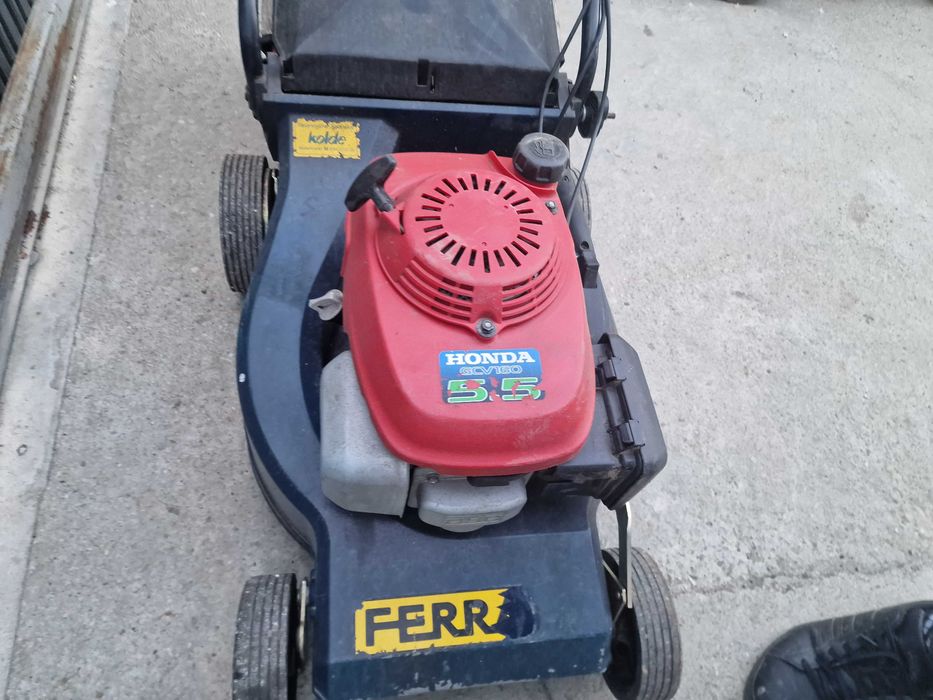 Masina de tuns iarba pe benzina HONDA 4CP cu SAC si COS