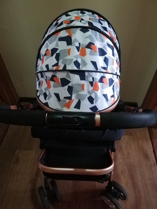 коляска прогулочная