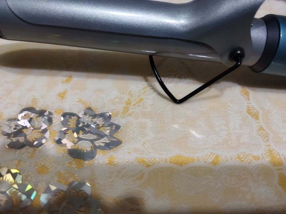 Плойку новую продаю.