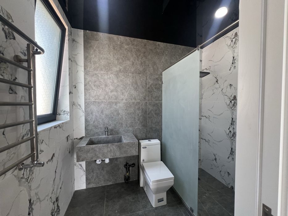 Продаеться загородный дом(дача), 5 соток, евроремонт, абсолютно новый