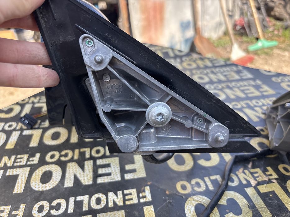 Оригинално Дясно  ел. огледало за Ауди А3 8P фейс 2008- 2013