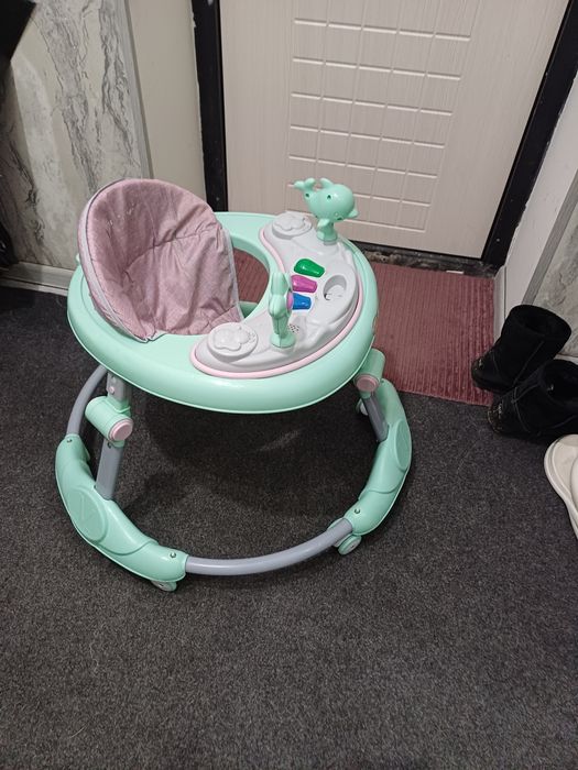 Продаётся детская ходунок baby walker