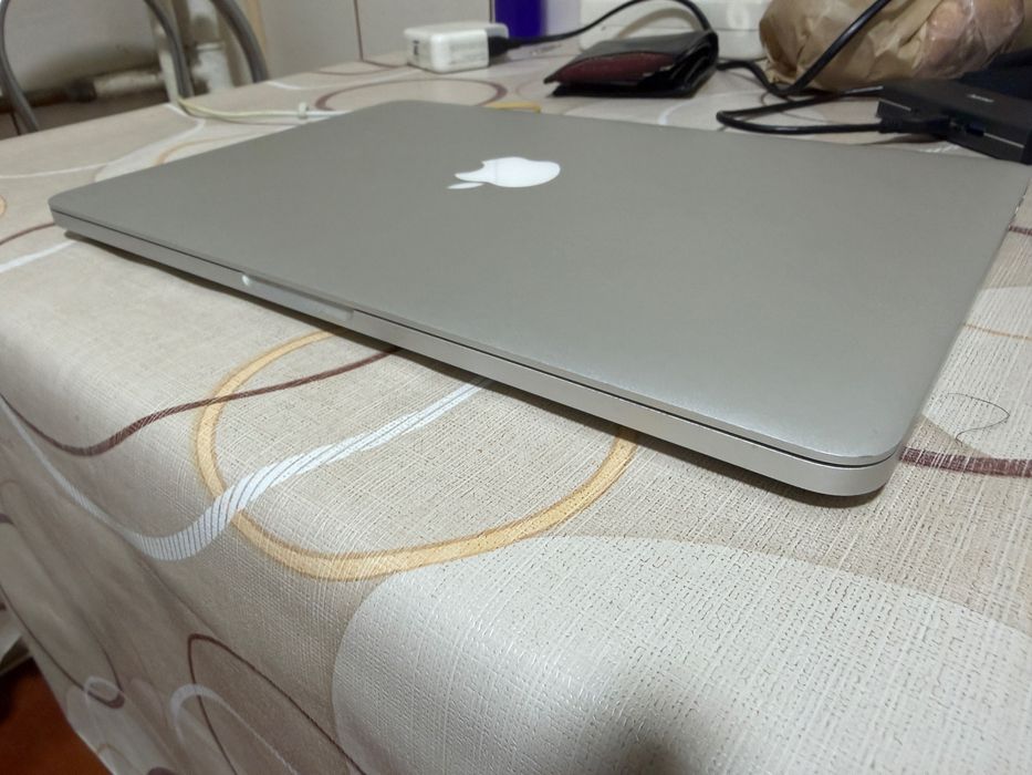 Macbook Pro 13 i5 Late 2013