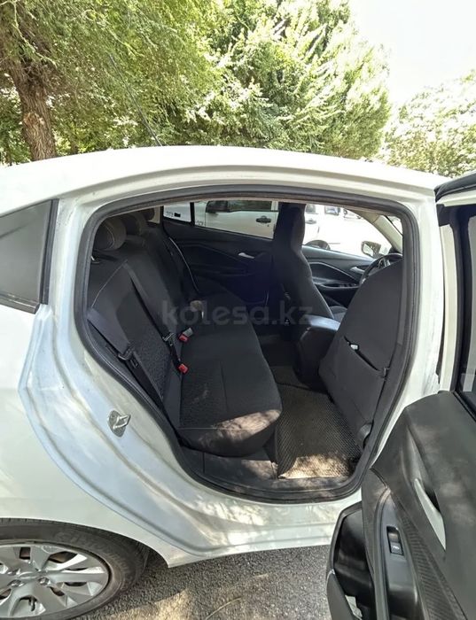 Chevrolet Onix 2023