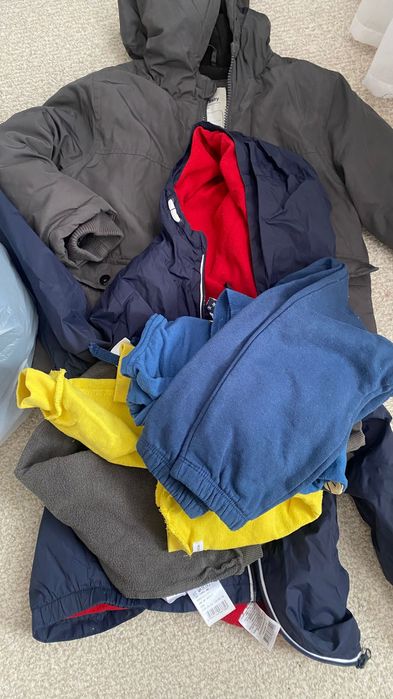 Продам детские вещи
