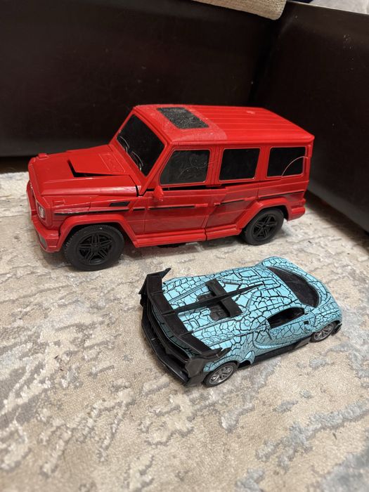 Пакетом машинки большие