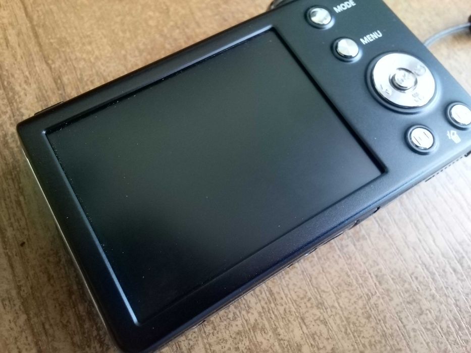 Samsung ST65 - като нова