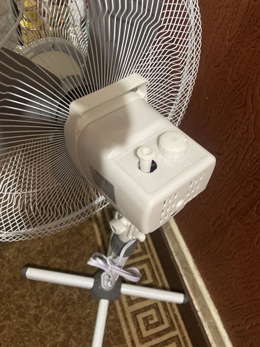 Чисто нови тристепенни вентилатори на rosebeg със гаранция 2 години