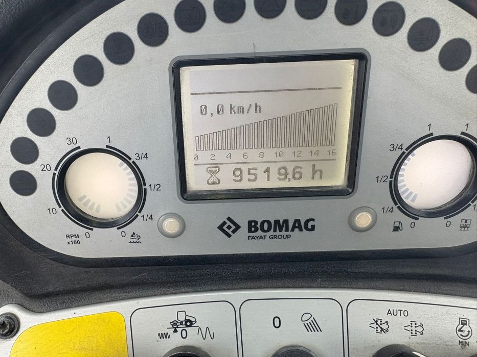 Bomag BW 211 PDH