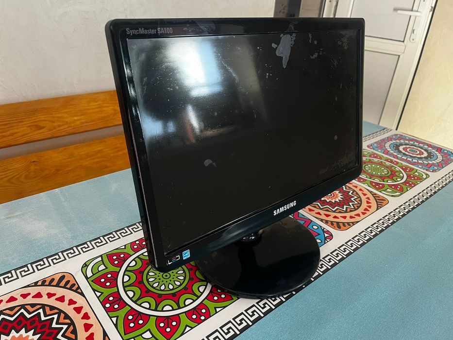 Продам маниторы