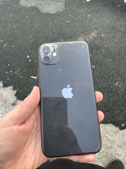Продам Iphone 11 pro 64GB