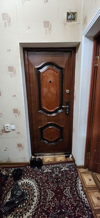 Srochno kvartira sotiladi