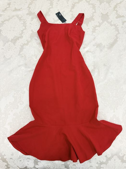 Все платья по 2000 тг