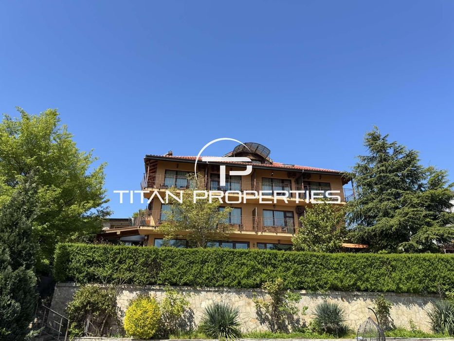 Ексклузивна оферта! Къща с панорамна гледка и двор в гр. Созопол улиц